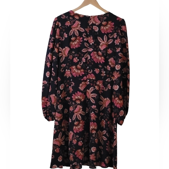 Eliza J Plus Size Floral Paisley Print Drop Waist Dress With Pockets Navy Multi - Picture 4 of 8